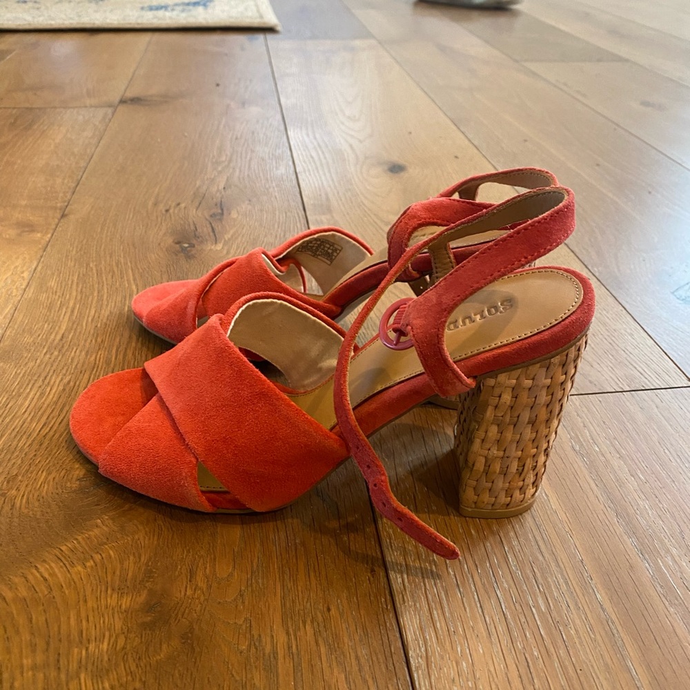 New without a box!  Soludos Olivia Heels size 8